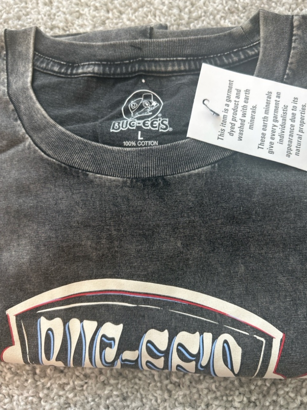 Buc-ee’s Tour 2025 Graphic Tee NWT Texas Beaver Shirt Vintage Wash Unisex L